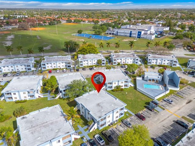 6210 SW 131st Ct 204, Miami, FL 33183