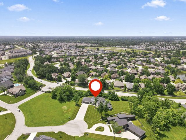 860 E Bantry Court, Nixa, MO 65714