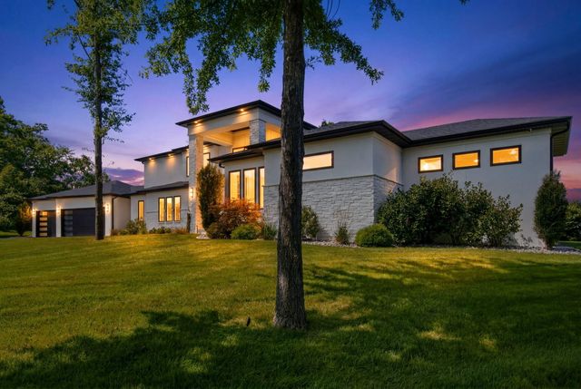 860 E Bantry Court, Nixa, MO 65714