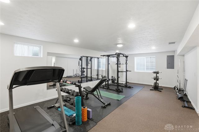 1484 Observatory Drive, Fairborn, OH 45324