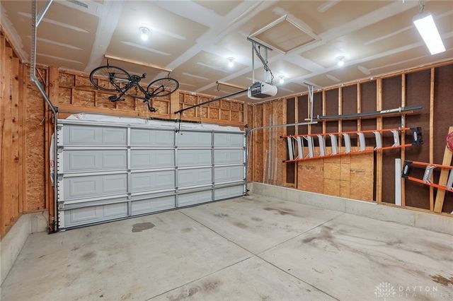 1484 Observatory Drive, Fairborn, OH 45324