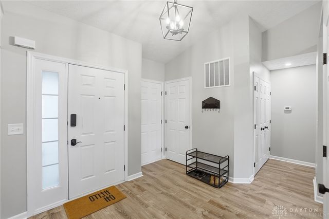 1484 Observatory Drive, Fairborn, OH 45324