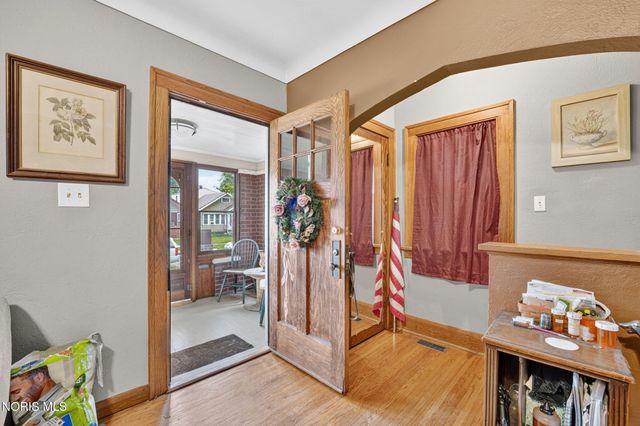 837 Geneva Avenue, Toledo, OH 43609