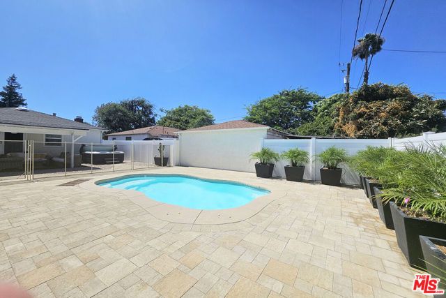 436 N Cordova Street, Burbank, CA 91505