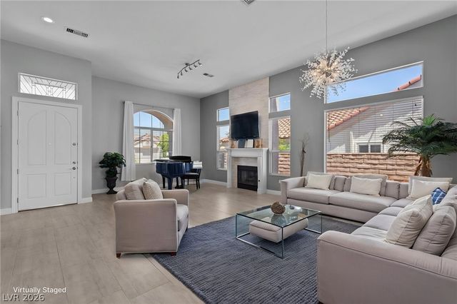 2900 Crown Ridge Drive, Las Vegas, NV 89134