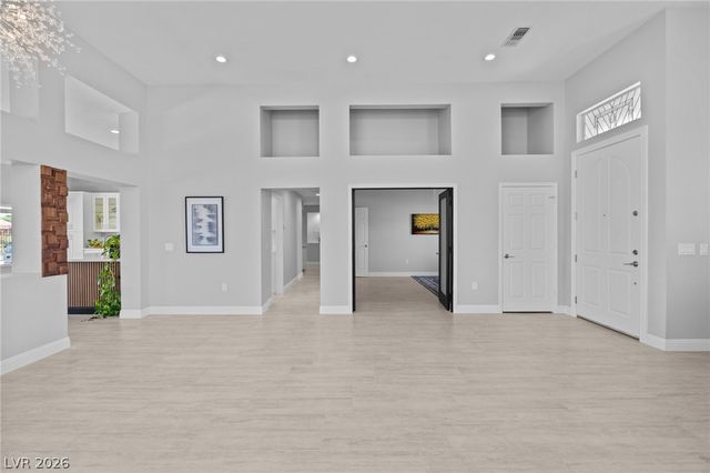 2900 Crown Ridge Drive, Las Vegas, NV 89134