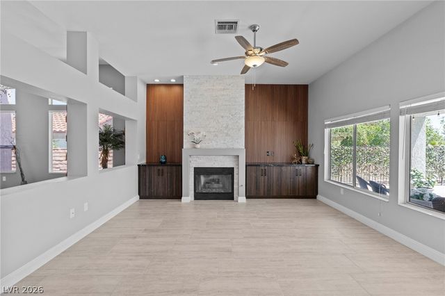 2900 Crown Ridge Drive, Las Vegas, NV 89134