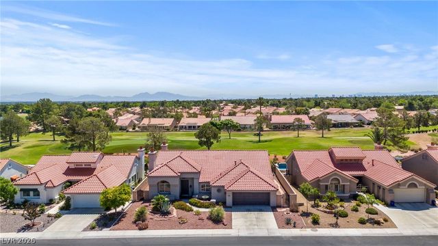 2900 Crown Ridge Drive, Las Vegas, NV 89134