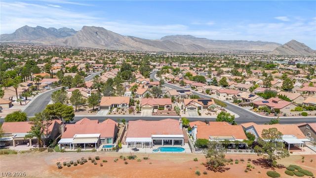 2900 Crown Ridge Drive, Las Vegas, NV 89134