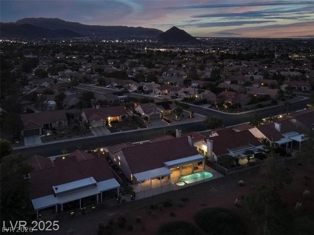 2900 Crown Ridge Drive, Las Vegas, NV 89134