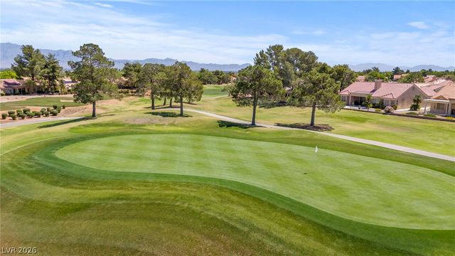 2900 Crown Ridge Drive, Las Vegas, NV 89134