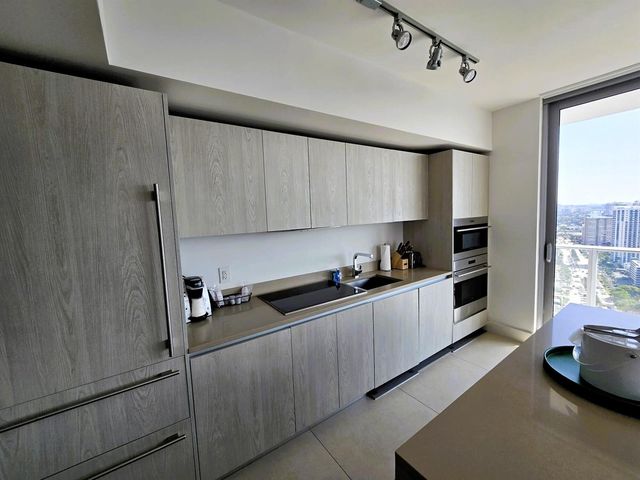 4111 S Ocean Drive 3011, Hollywood, FL 33019