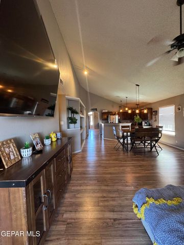 5452 SANTIAGO ROQUE Drive, El Paso, TX 79934