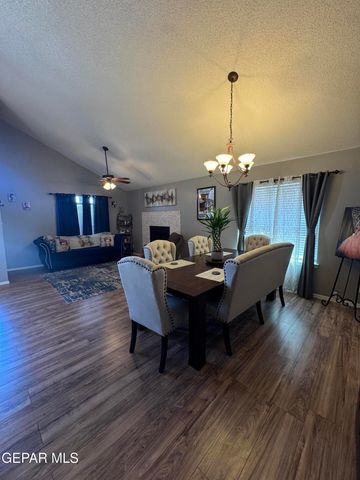 5452 SANTIAGO ROQUE Drive, El Paso, TX 79934