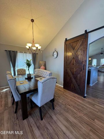 5452 SANTIAGO ROQUE Drive, El Paso, TX 79934