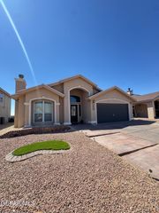 5452 SANTIAGO ROQUE Drive, El Paso, TX 79934