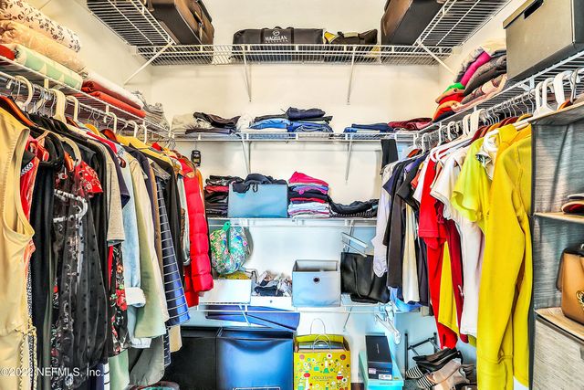 7990 BAYMEADOWS Road E 209, Jacksonville, FL 32256