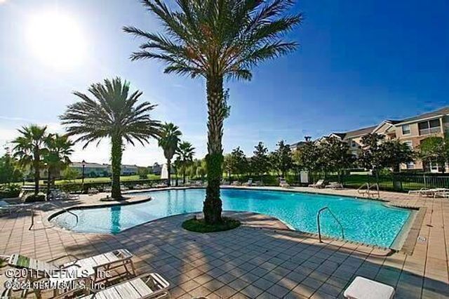 7990 BAYMEADOWS Road E 209, Jacksonville, FL 32256