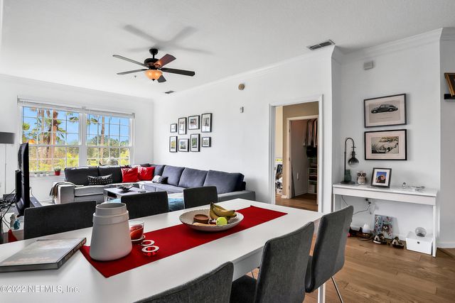 7990 BAYMEADOWS Road E 209, Jacksonville, FL 32256