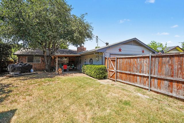3610 Chime Street, Irving, TX 75062