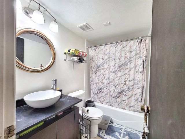 2360 SW ARCHER ROAD 101, Gainesville, FL 32608