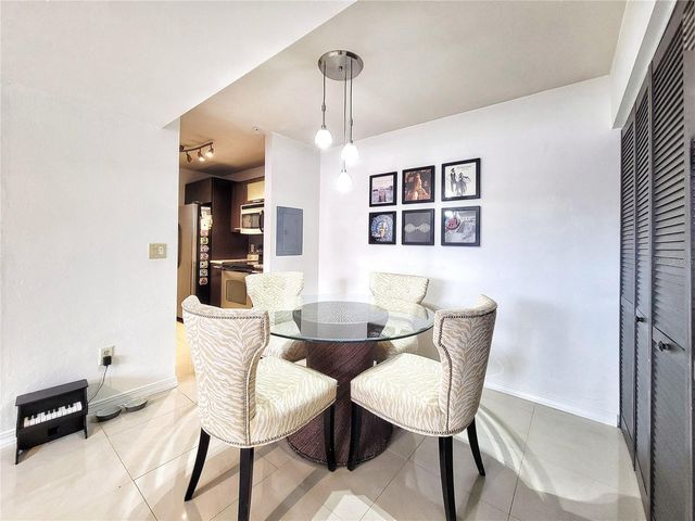 2360 SW ARCHER ROAD 101, Gainesville, FL 32608