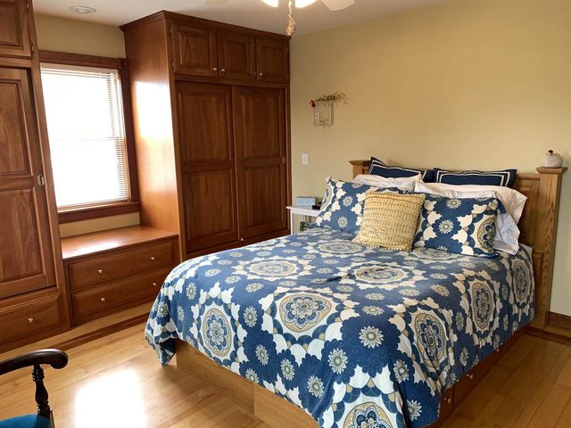 3208 BRIDGE ROAD, Suamico, WI 54313