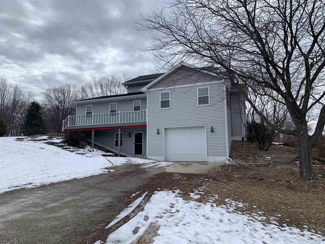 3208 BRIDGE ROAD, Suamico, WI 54313