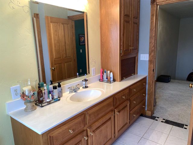 3208 BRIDGE ROAD, Suamico, WI 54313