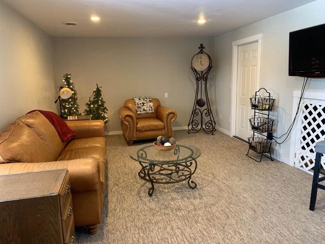 3208 BRIDGE ROAD, Suamico, WI 54313