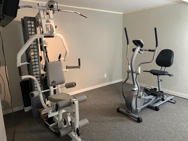 3208 BRIDGE ROAD, Suamico, WI 54313