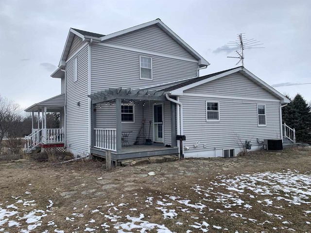 3208 BRIDGE ROAD, Suamico, WI 54313