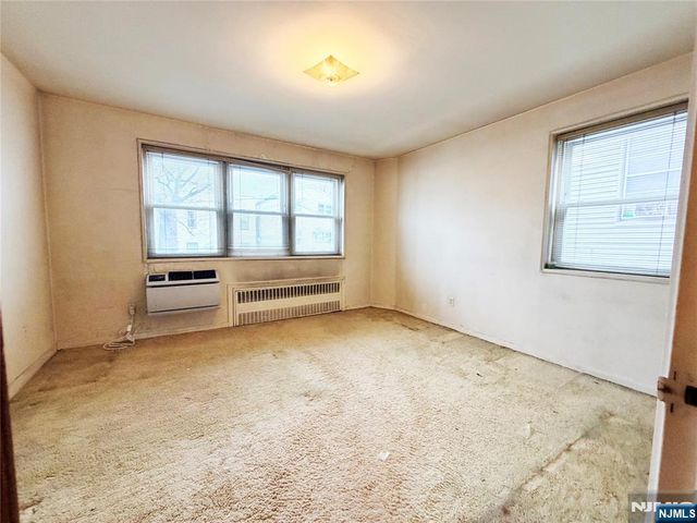 154 Bowers Street 204, Jersey City, NJ 07307