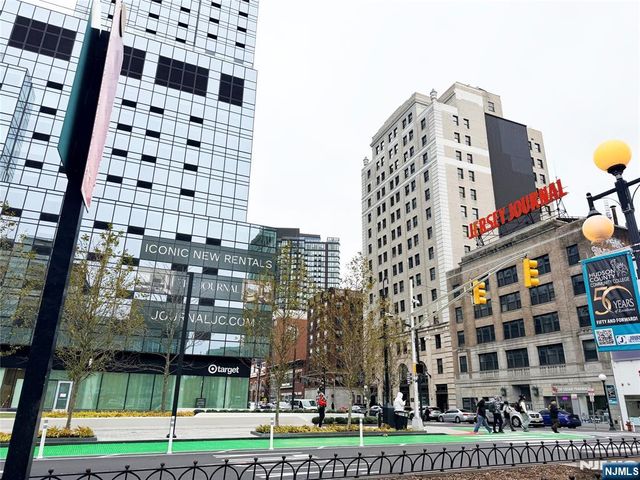 154 Bowers Street 204, Jersey City, NJ 07307