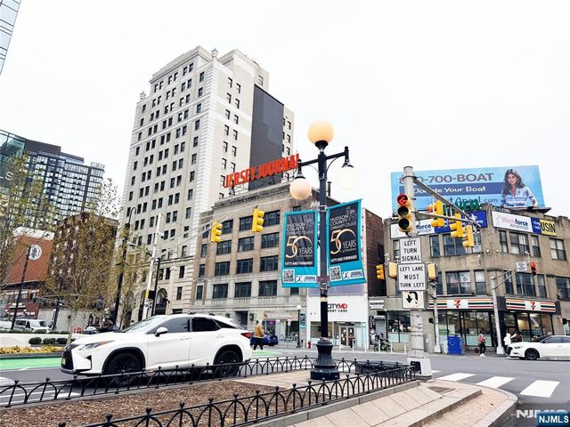 154 Bowers Street 204, Jersey City, NJ 07307