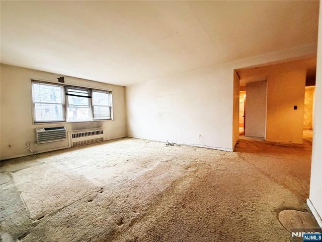 154 Bowers Street 204, Jersey City, NJ 07307
