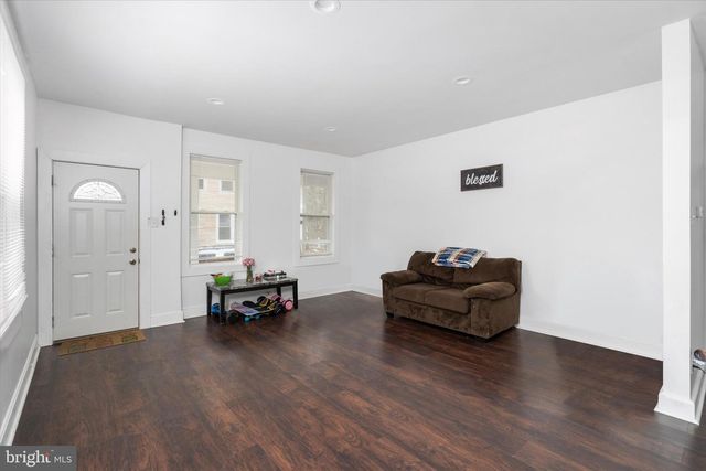 33 CHERRY STREET, Mount Holly, NJ 08060
