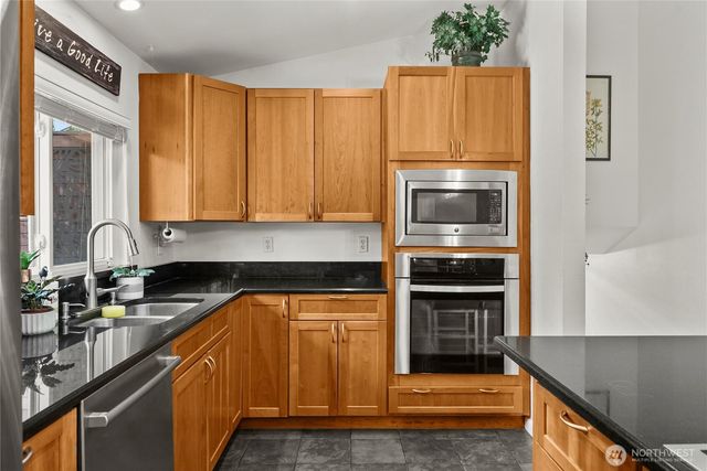 36031 32nd Avenue S, Auburn, WA 98001