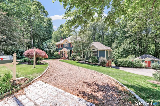 995 Beaver Dam Road, Stratford, CT 06614