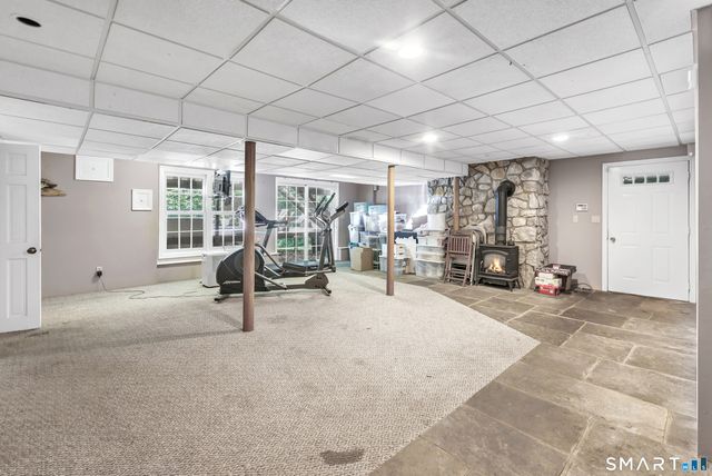 995 Beaver Dam Road, Stratford, CT 06614