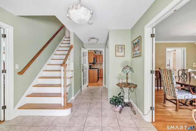 995 Beaver Dam Road, Stratford, CT 06614