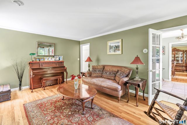 995 Beaver Dam Road, Stratford, CT 06614