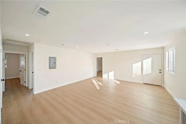 15141 Lassen, Mission Hills (san Fernando), CA 91345