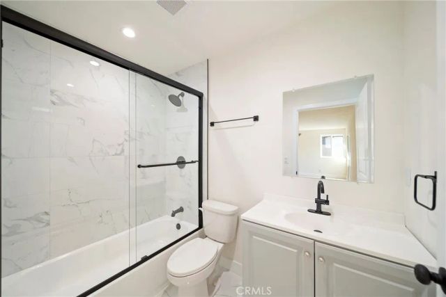 15141 Lassen, Mission Hills (san Fernando), CA 91345