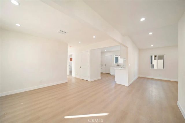 15141 Lassen, Mission Hills (san Fernando), CA 91345