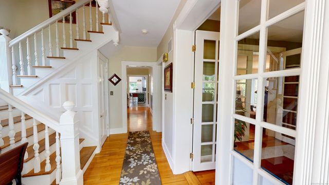 598 East Street, Middletown, CT 06457