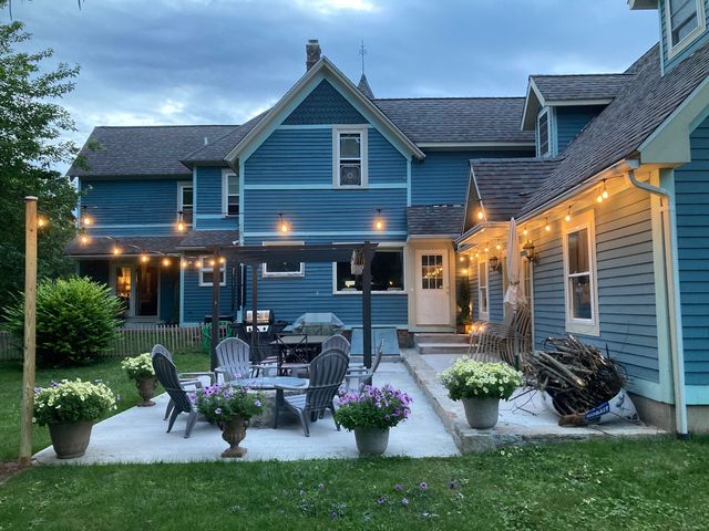 598 East Street, Middletown, CT 06457
