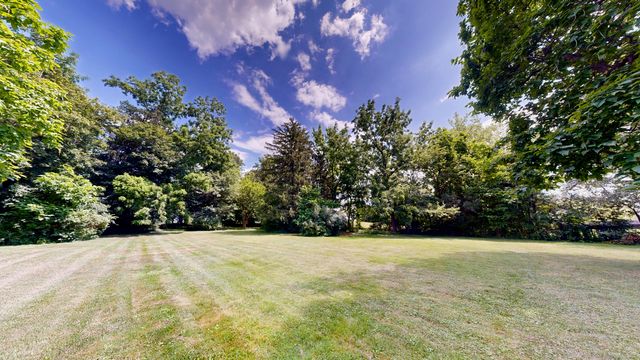598 East Street, Middletown, CT 06457