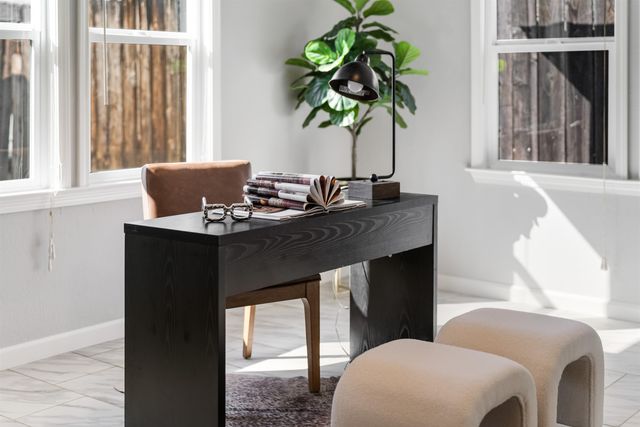 633 N P St, Livermore, CA 94551