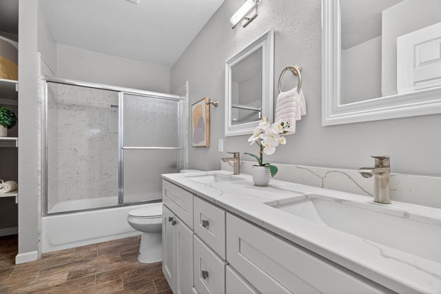 633 N P St, Livermore, CA 94551